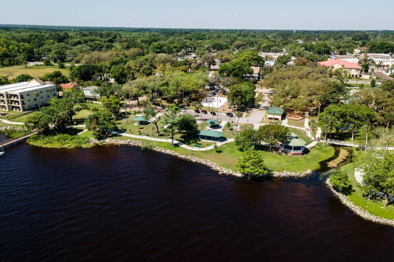 Villa Honey Bee Hideaway à Fleming Island Extérieur photo